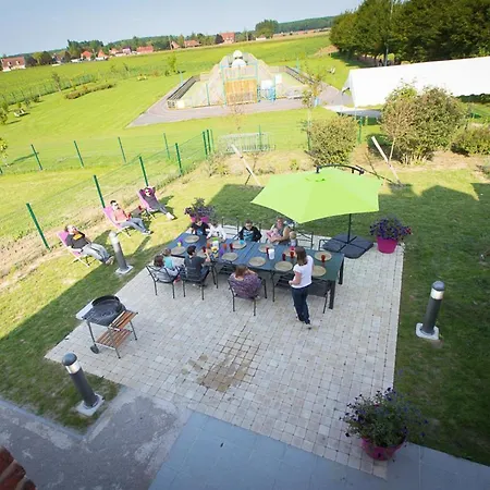 Gite Spacieux Avec Jardin Clos, Equipements Modernes, Et Activites Nature A - Fr-1-510-192