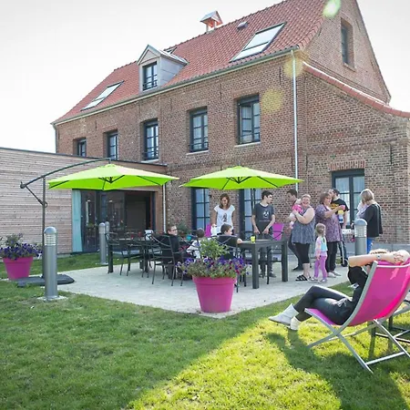 Gite Spacieux Avec Jardin Clos, Equipements Modernes, Et Activites Nature A - Fr-1-510-192 Nyaraló *